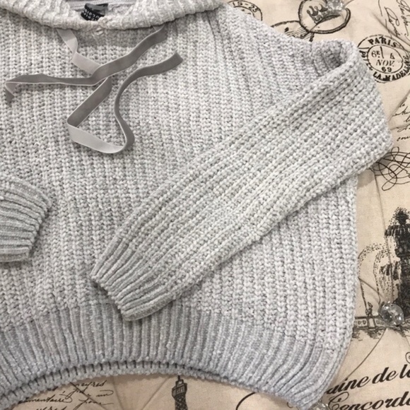 Design Lab Lord&Taylor Sweater - Picture 7 of 7